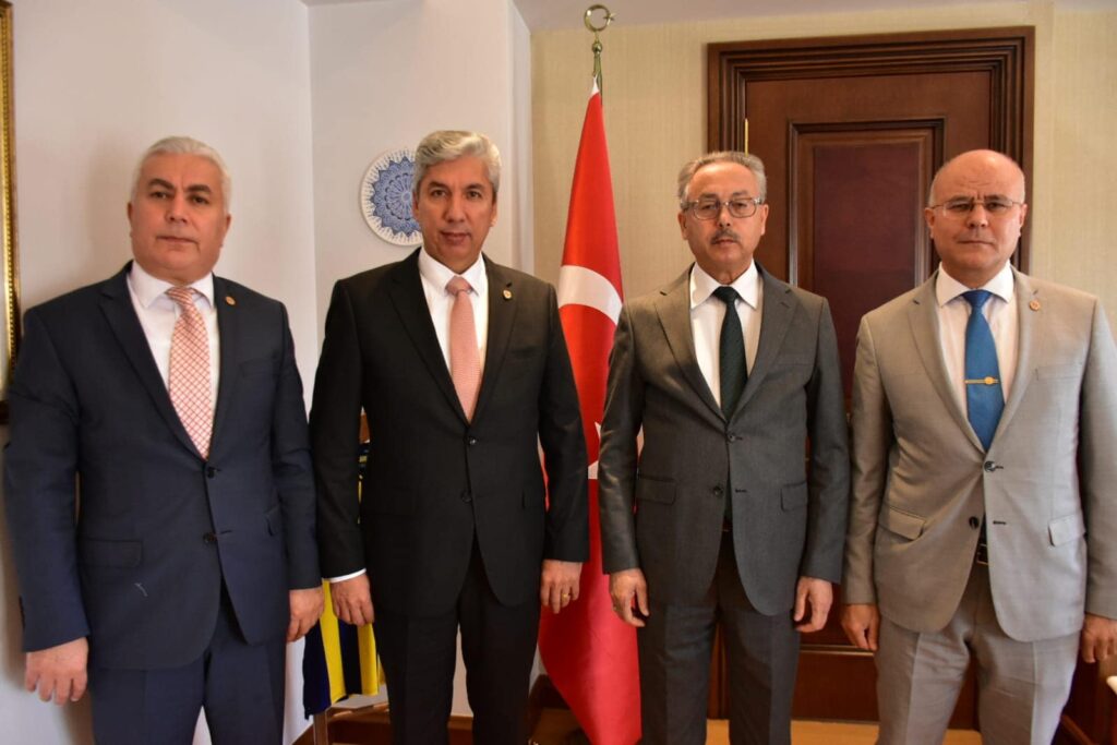 KAHRAMANKAZAN KAYMAKAMI SN. A. SELİM PARLAR’I ZİYARET