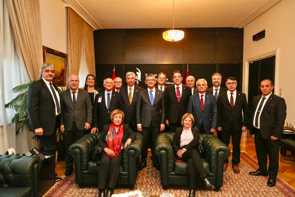 CUMHURİYET HALK PARTİSİ GENEL BAŞKANI SN. ÖZGÜR ÖZEL’İ ZİYARET ETTİK
